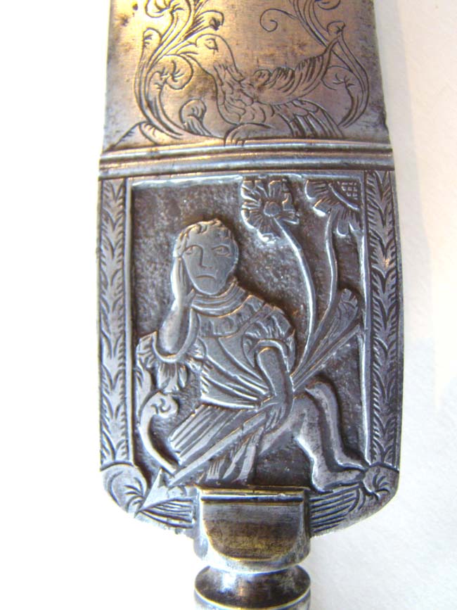 A fabulous late 17th or early 18th century silver mounted Italian dagger — image 4